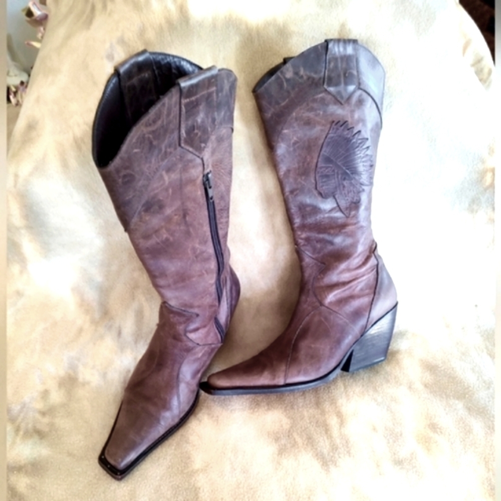 Brown Leather Square Toe Ladies Western Boots Size 7.5 Vintage by Cervato - Picture 10 of 15